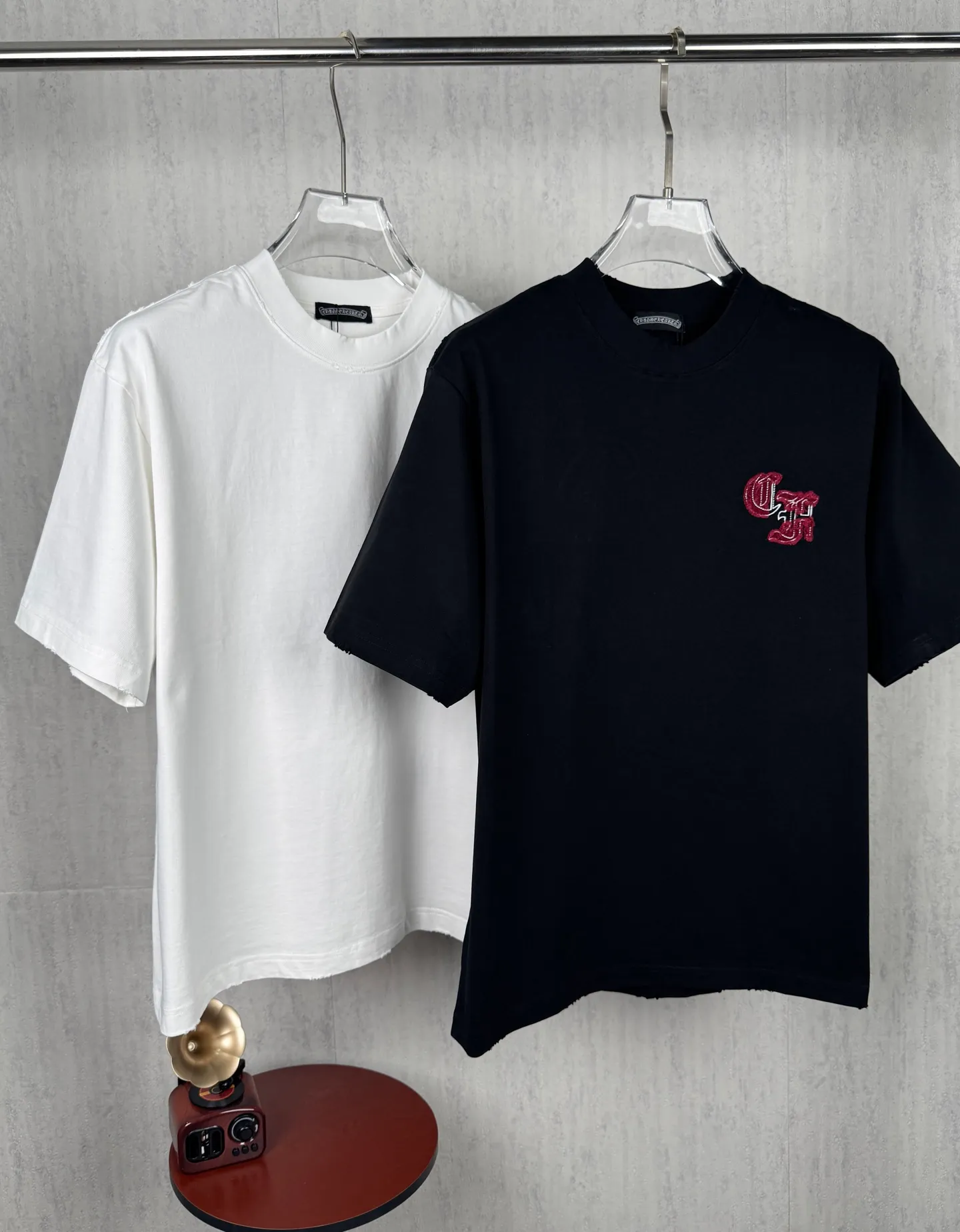 Come Hearts #0215 2026 New Arrival New Arrival Original T ！ ！ ✟ 2026ss Quality Versatile Quality ：White Black Size：S M L XL